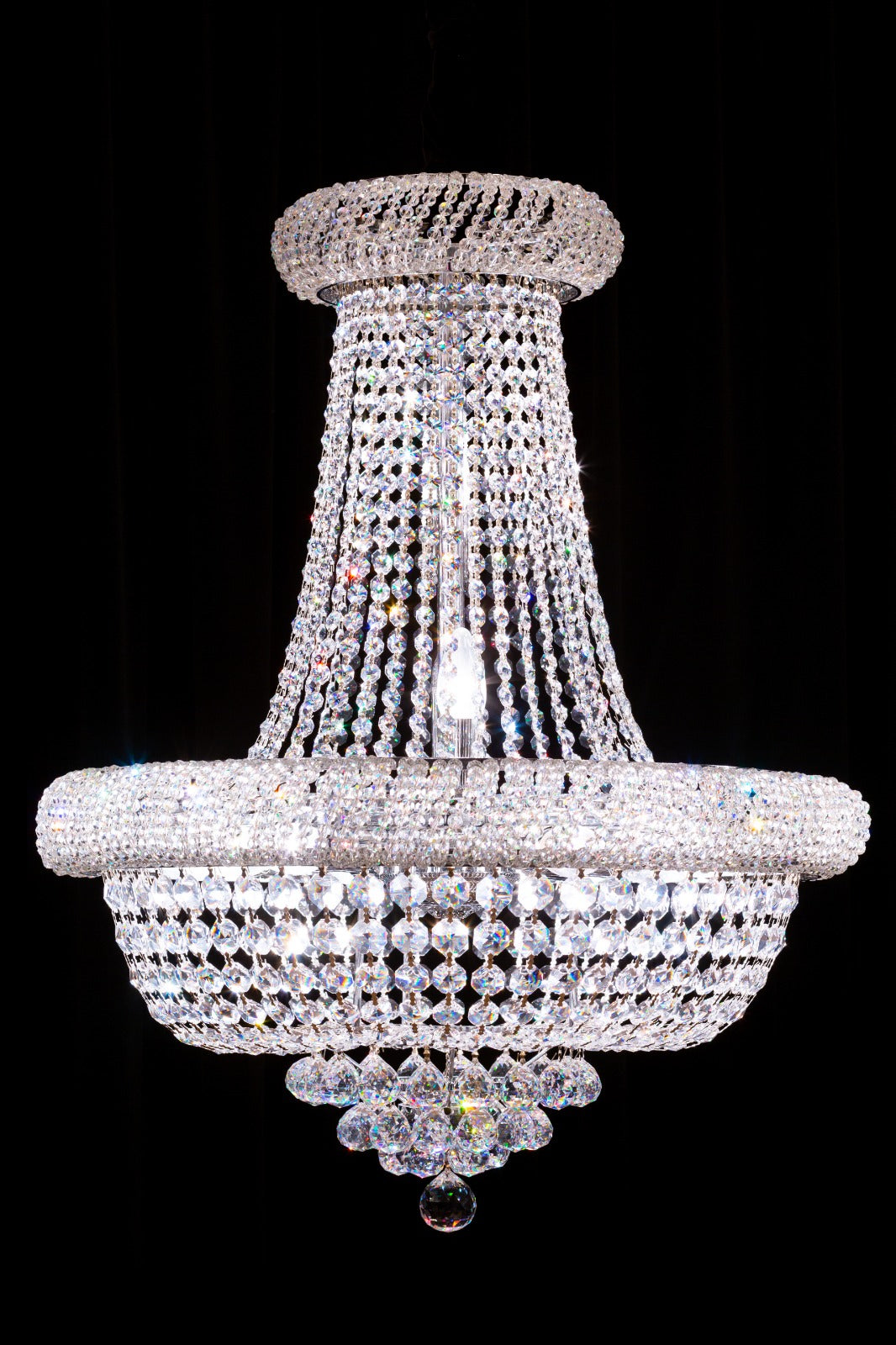 Vintage French Bronze Crystal Tent & Bag Chandelier | Chandelier, Crystal  chandelier, Light decorations